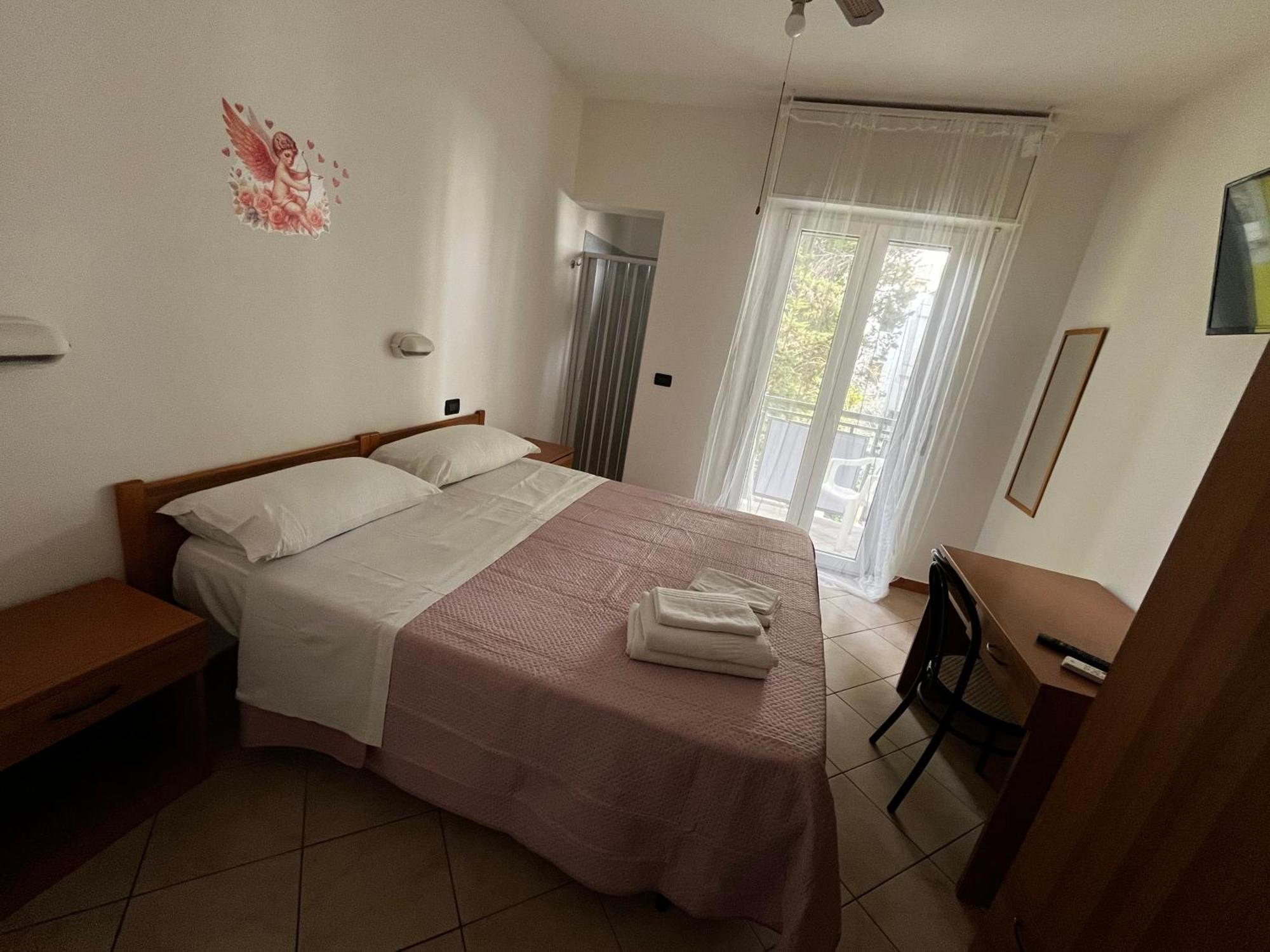 Hotel Dream Ріміні Екстер'єр фото